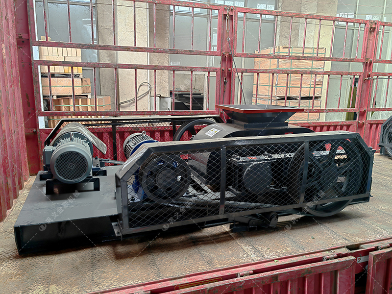 為何越來越多的礦山選擇雙齒輥而非顎式破碎機？這3點很關鍵！